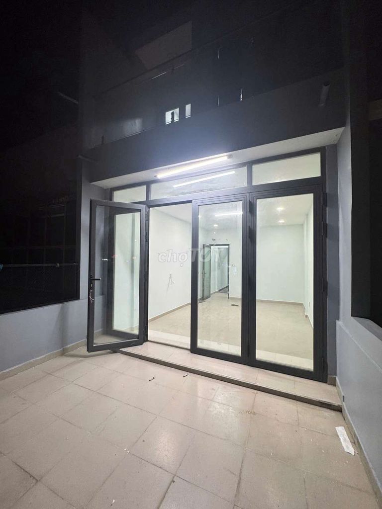 Rent 1 Kinh Dương Vương, Bx West, 25 million, 4 bedrooms, 3 stories
