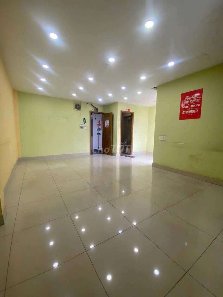 We'll hire one-on-one Kinh Dương Vương-712.