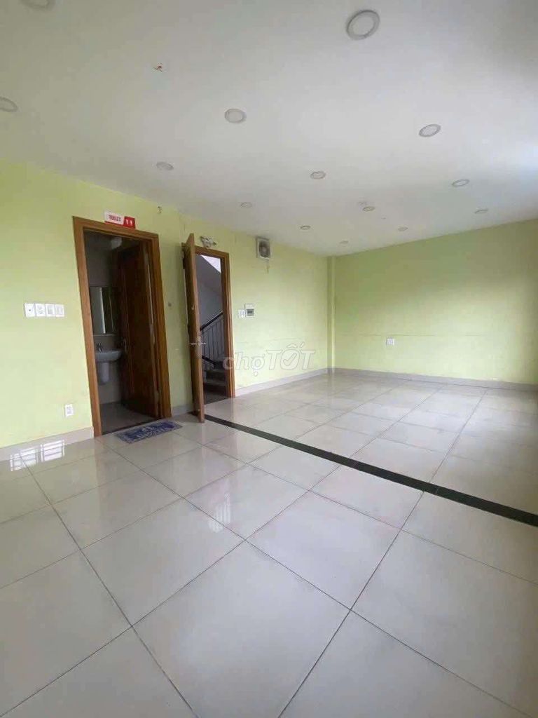 We'll hire one-on-one Kinh Dương Vương-712.