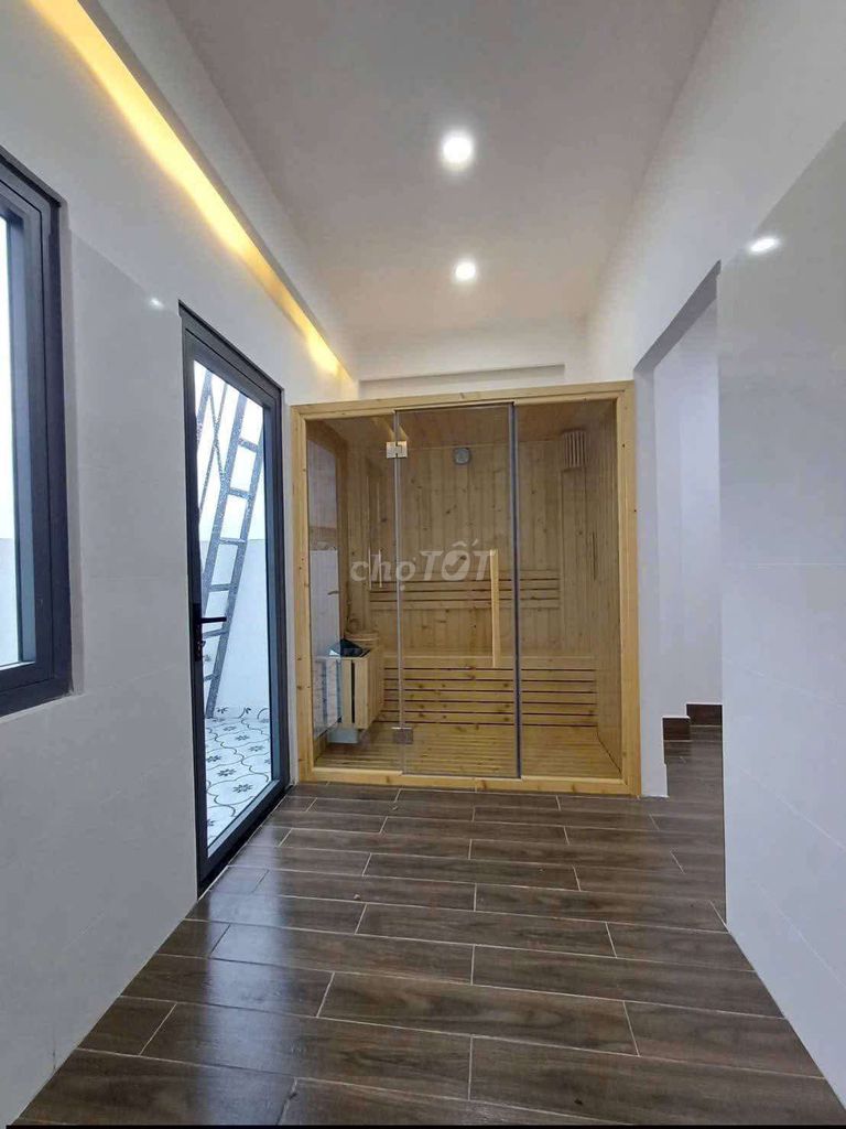 Nice house full of furniture, ground, three stories, four bedrooms, near Thạnh Xuân.