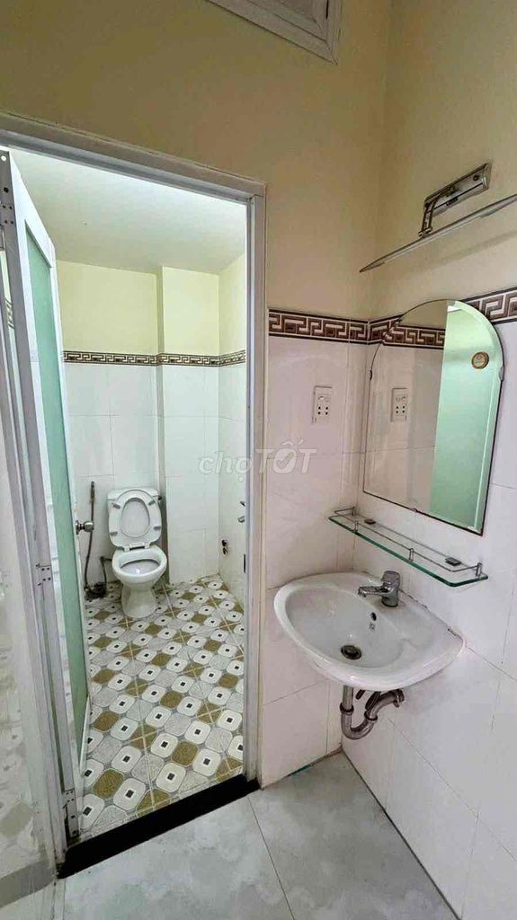 Rent the National House 2174 Huỳnh Tấn Phát Nhà Bè.