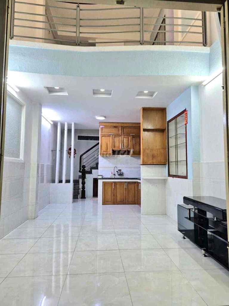 Rent a 566/ Nguyễn Thái Sơn-7* 5 Gò Vấp 4 meters 9m 2 bedroom 2 nearby toilets