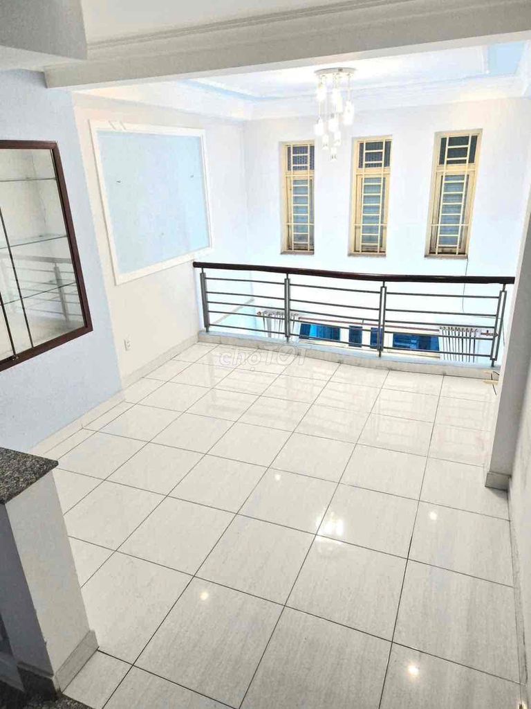 Rent a 566/ Nguyễn Thái Sơn-7* 5 Gò Vấp 4 meters 9m 2 bedroom 2 nearby toilets
