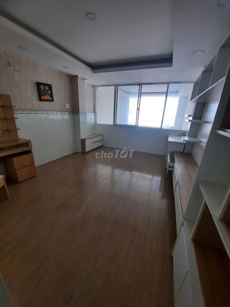 Tạ Uyên alleyhouse, 3 floor st, 6 bedroom 5 toilets, 4 x25 meters, 23 million