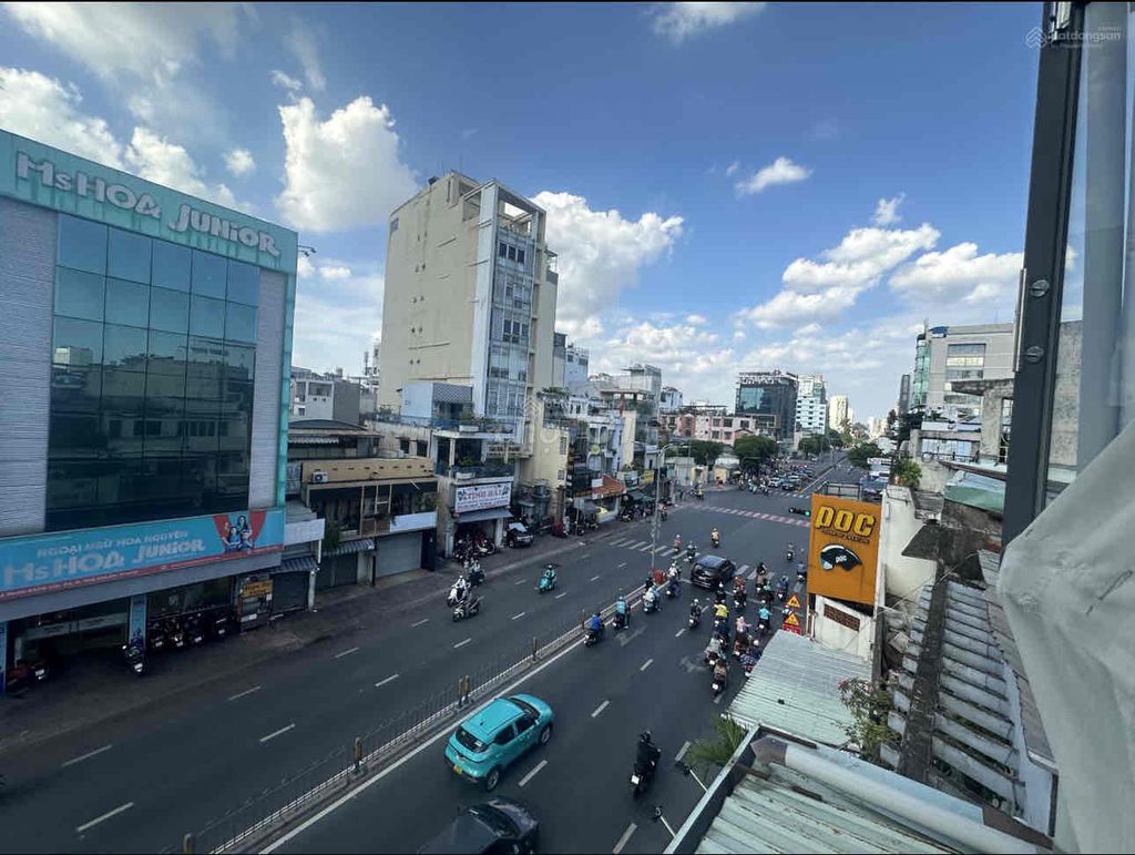 Renting Phan Đăng Lưu cash houses, Phú Nhuận area: 4 x 15 meters - Home