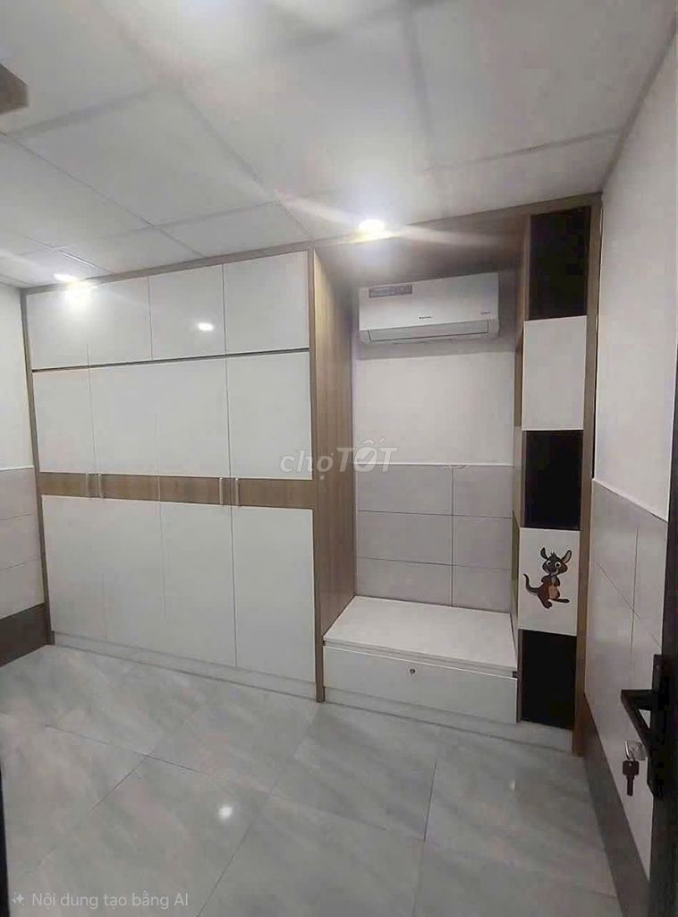To rent Bờ Bao New Wins. Two bedrooms cost 8 million.