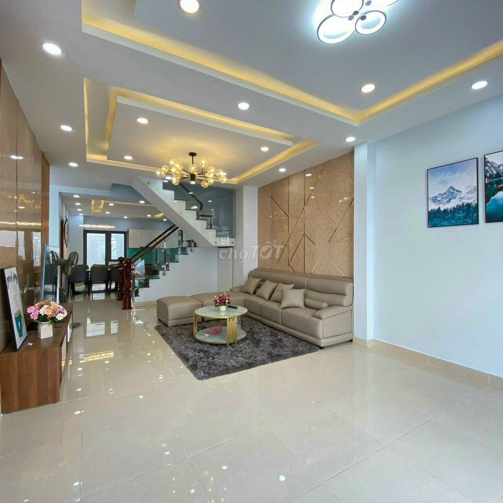 Rent an alley house. A Đặng Văn Ngữ. Phú Nhuận