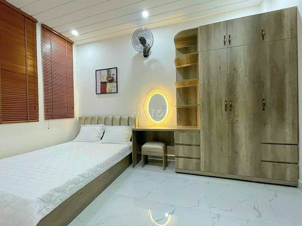 Rent an alley house. A Đặng Văn Ngữ. Phú Nhuận