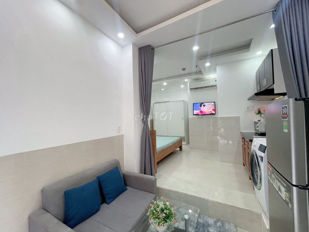 The whole interior house, Nguyễn Thiện Thuật, 6 plus.