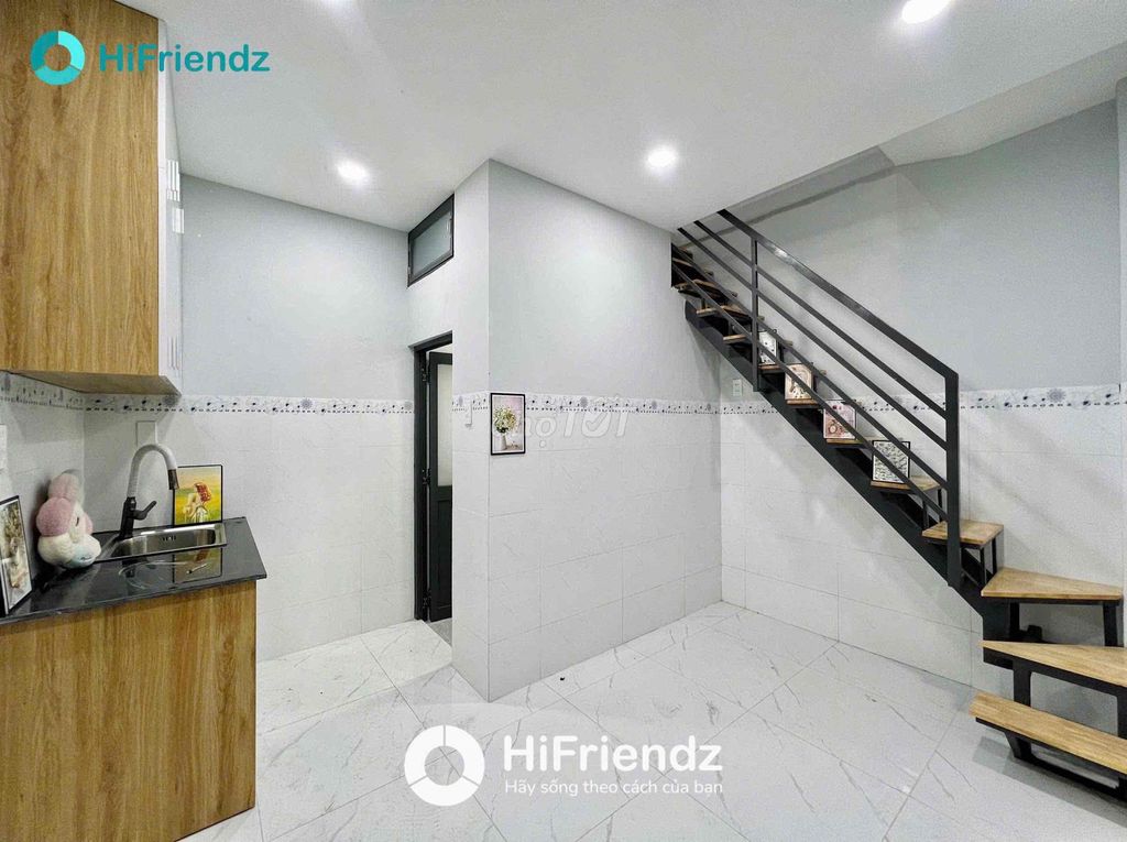 Rent room 1 st floor, Phan Văn Hớn.
