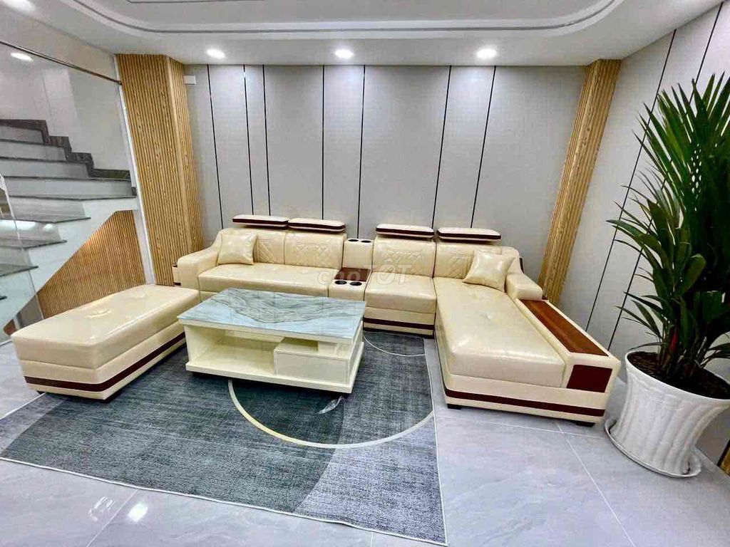 Hire Bình Trị Đông Hall Beauty House - Bình Tân