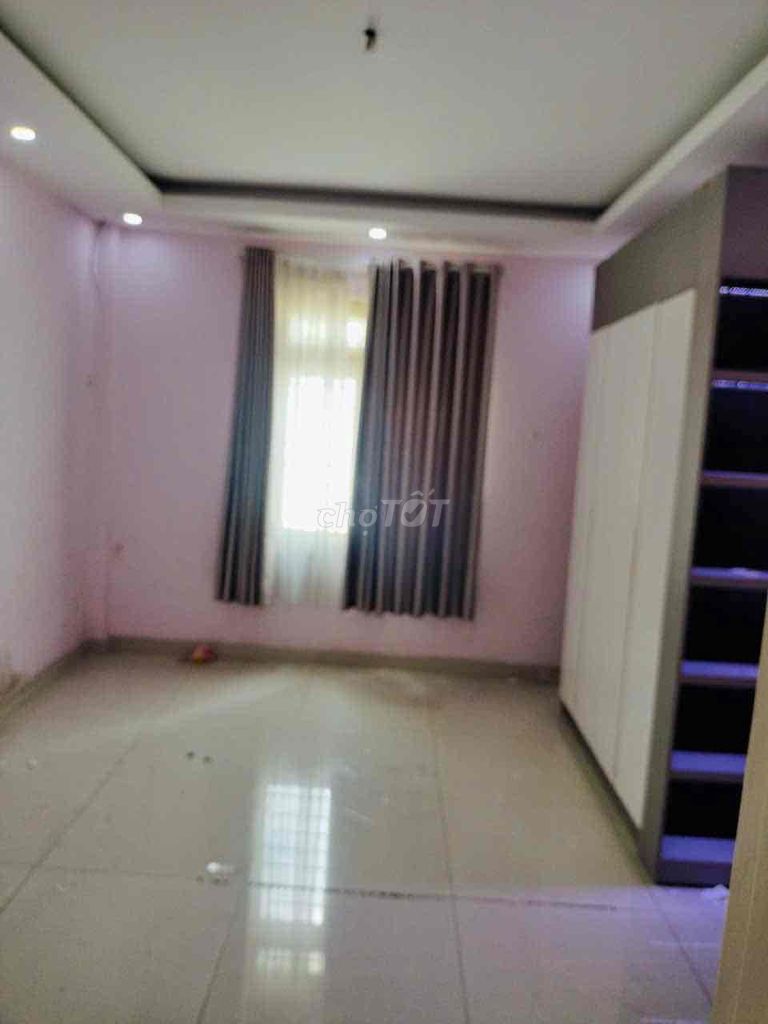 Rent full Tân Chánh Hiệp District 12.