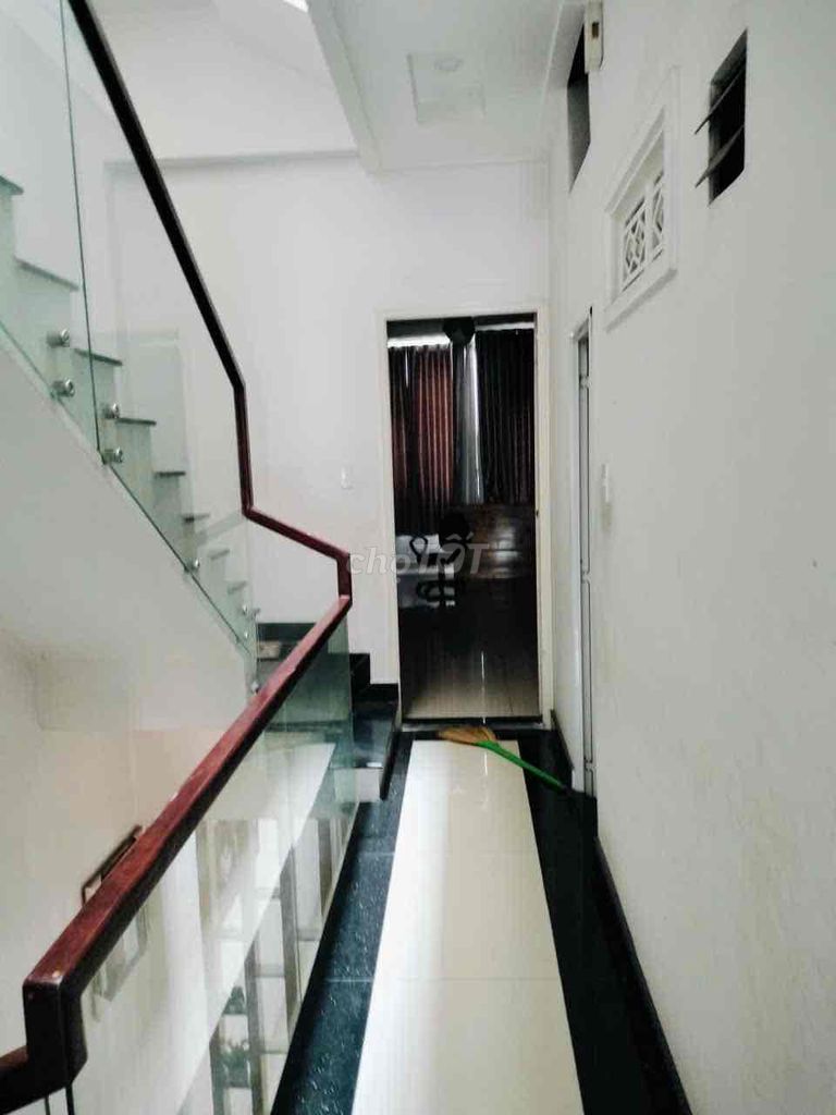 Rent full Tân Chánh Hiệp District 12.