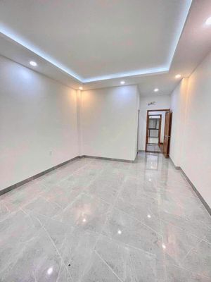 Need to rent an alley house 343/2 A Q.Tân Bình