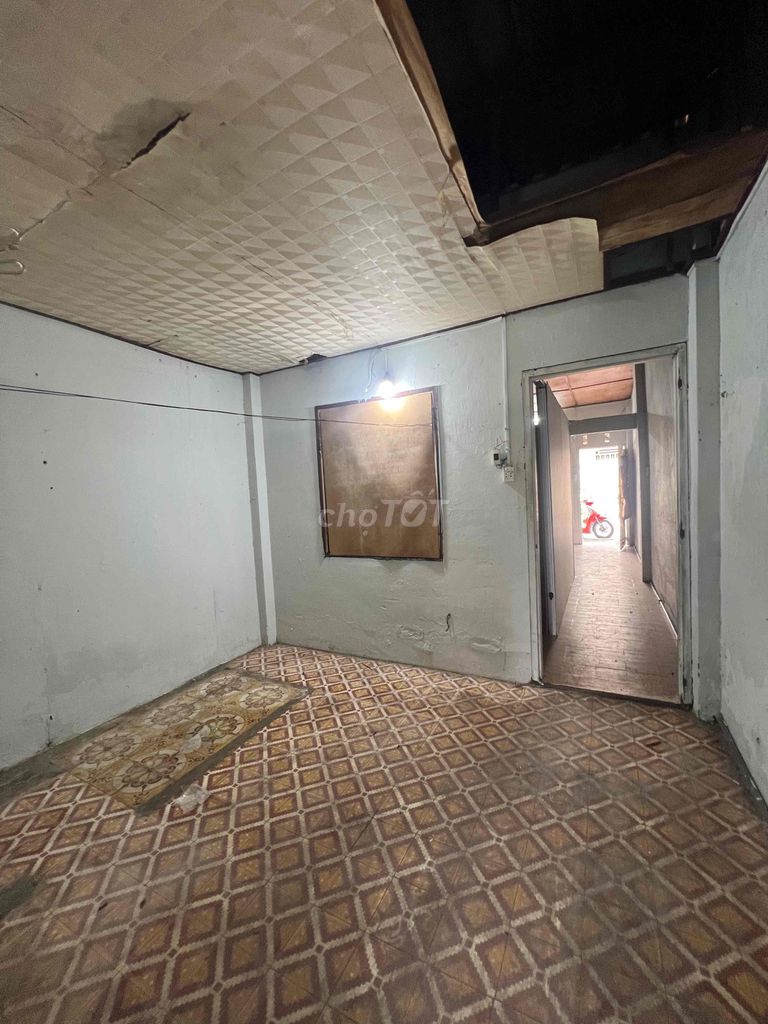 Rent a house on 106 Man Goods 300 meters old house for 6 million