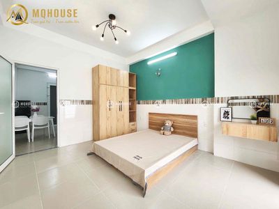 A full-salt balconies bedroom - the shower-cleaning machine itself.