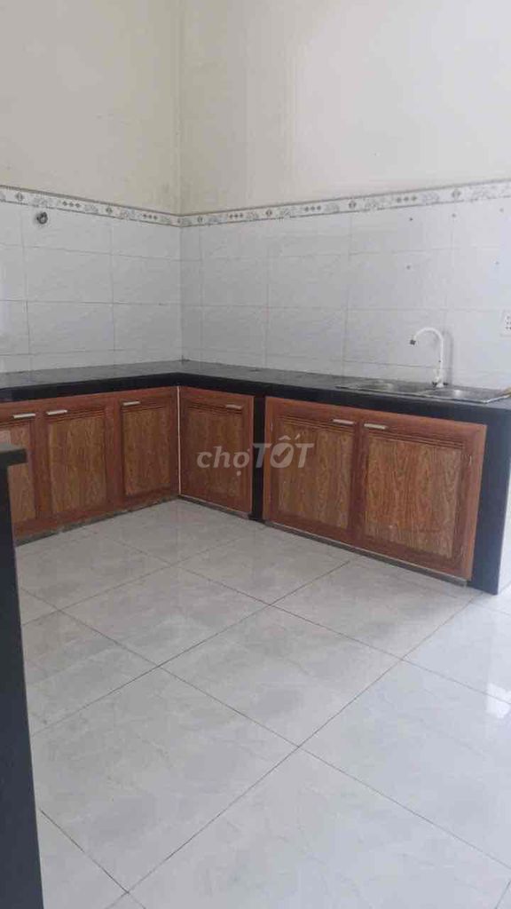 Rent the whole Võ Văn Vân vlb house all the time, right at the cost.