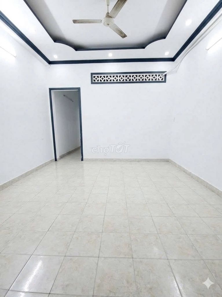 5 meters Nguyễn Văn Săng, 4 x 20 meters, 1 floor, 4 bedroom, 2 toilets