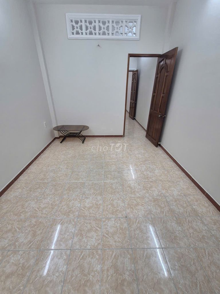 5 meters Nguyễn Văn Săng, 4 x 20 meters, 1 floor, 4 bedroom, 2 toilets