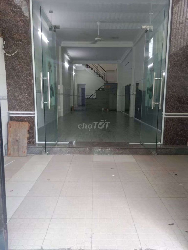 Two-story ground root of 2th floor, 425 meters, plastic surface, near Tô Ký-NNL3.