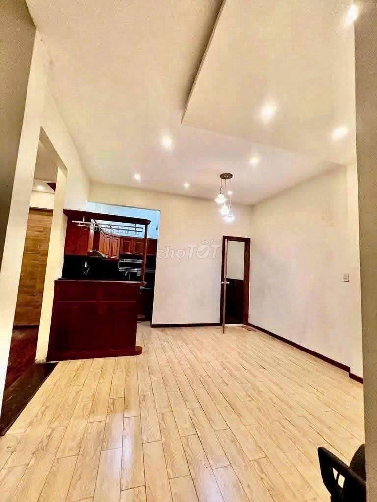 To rent a cheap house.