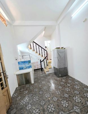 House Clean House 7 cmt 8 - 2 bedroom 3 toilets - 4 x 8 meters
