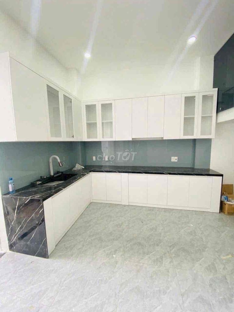 Rent a new house in Lê Văn Quới, 3 floors, 5 bedrooms