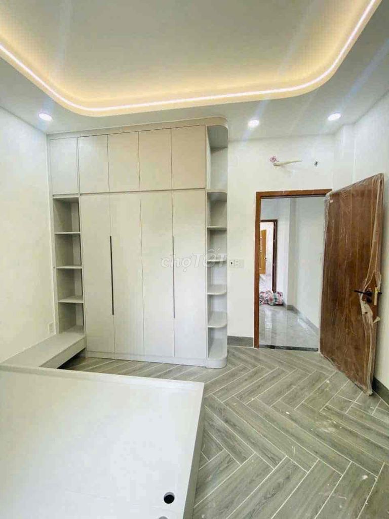 Rent a new house in Lê Văn Quới, 3 floors, 5 bedrooms