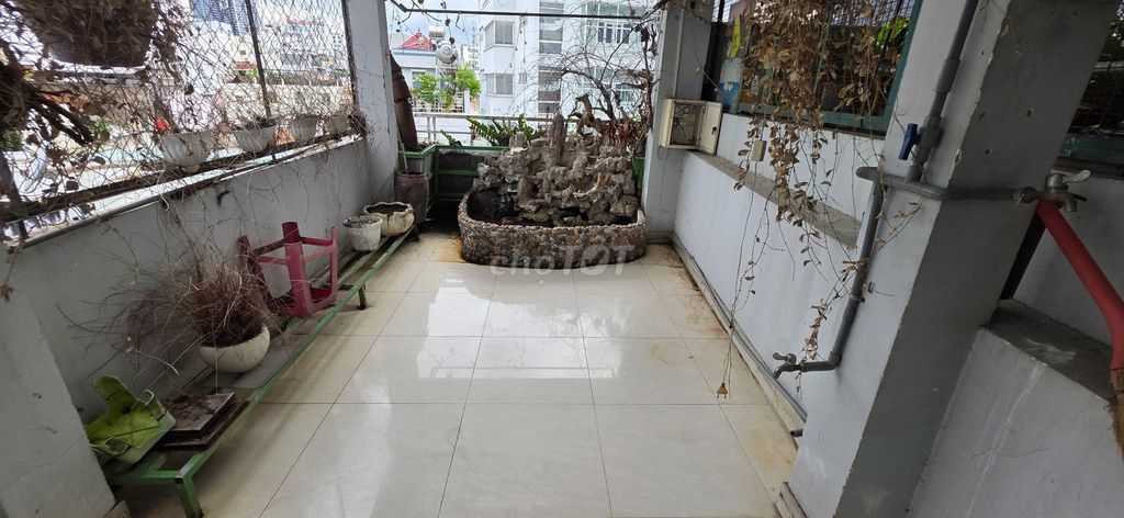 Rent Nguyễn Văn Tráng Cash House, District 1 right here. Zenplaza.