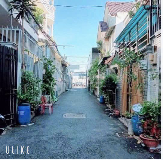 Rent two bedrooms, two Linh Xuân old Thủ Đức toilets.