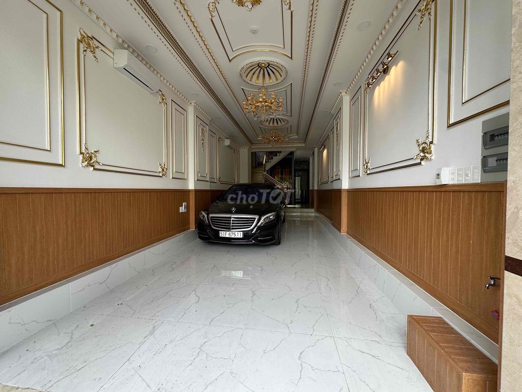 Rent a new 3 Tháng 2 District 10 [4 m 28 m] elevator 4"]