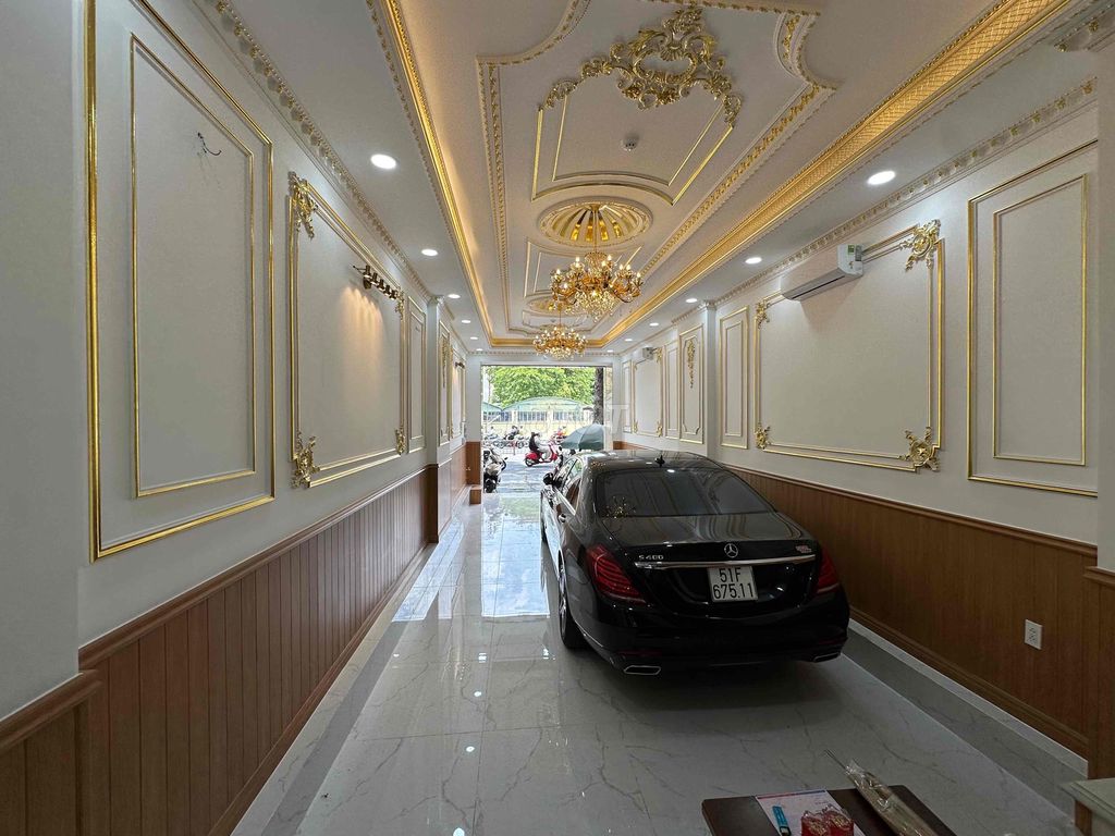 Rent a new 3 Tháng 2 District 10 [4 m 28 m] elevator 4"]