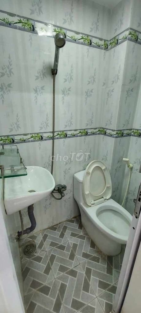 The original, two bedrooms, two bathrooms with interiors, right here at Dream barely.