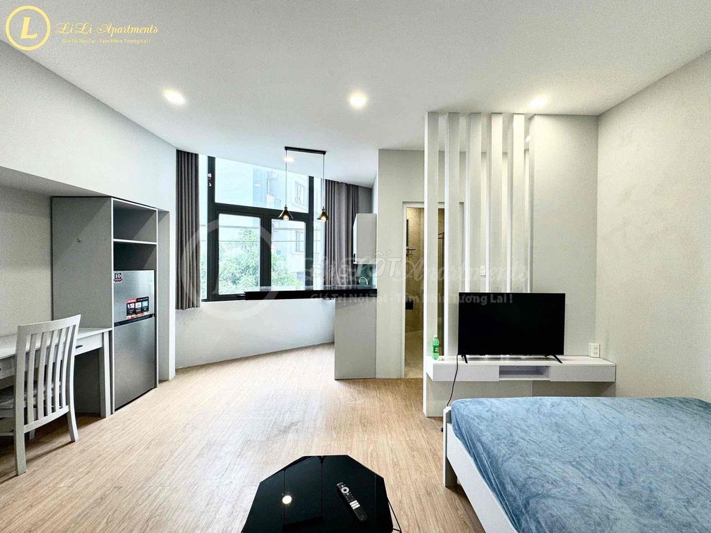 The owner of the house is renting 1 Võ Nguyên Giáp, just Thảo Điền 10 bedroom 1  mb 11 toilets