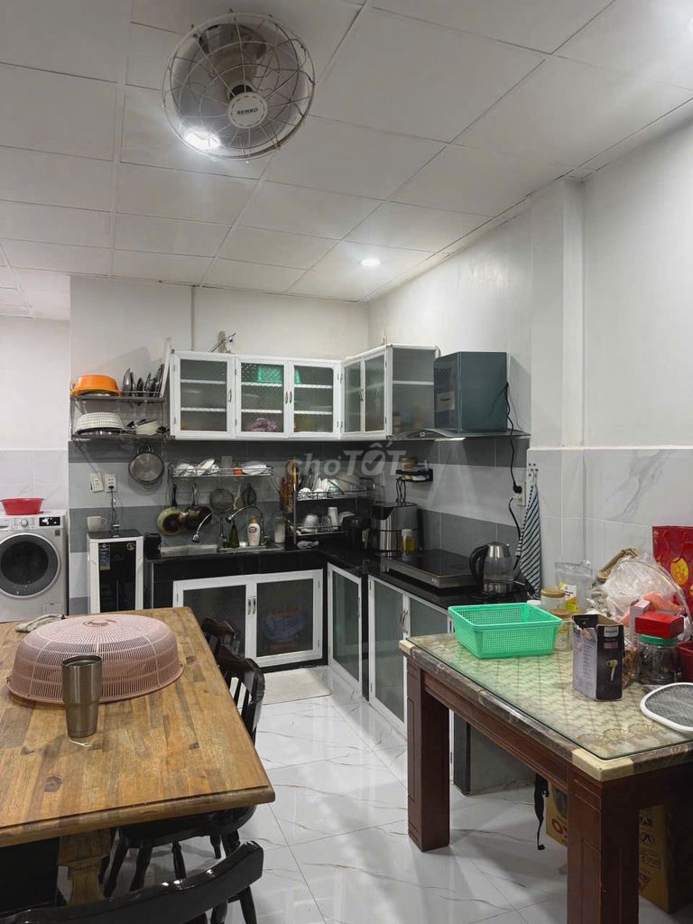 Rent a new house full of cheap interior Tân Thới Hiệp District 12.
