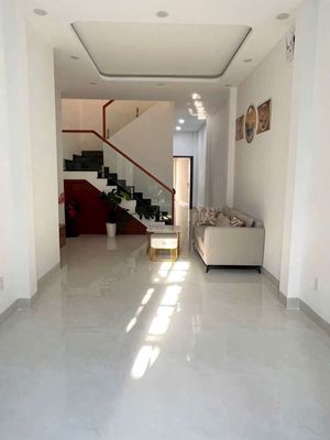 built - 32 A Huỳnh Văn Bánh - Phú Nhuận area use 300 m2