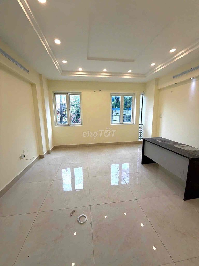 Hxt pine Huỳnh Văn Bánh- Horizontal 5 mx16 m-3 floors