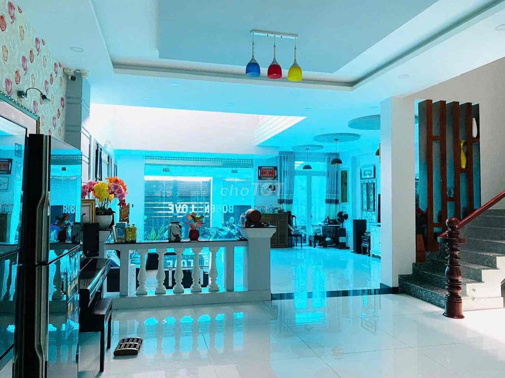 Rent a three-way house-- male dragon ttc, Tân Thuận Đông, 7th District