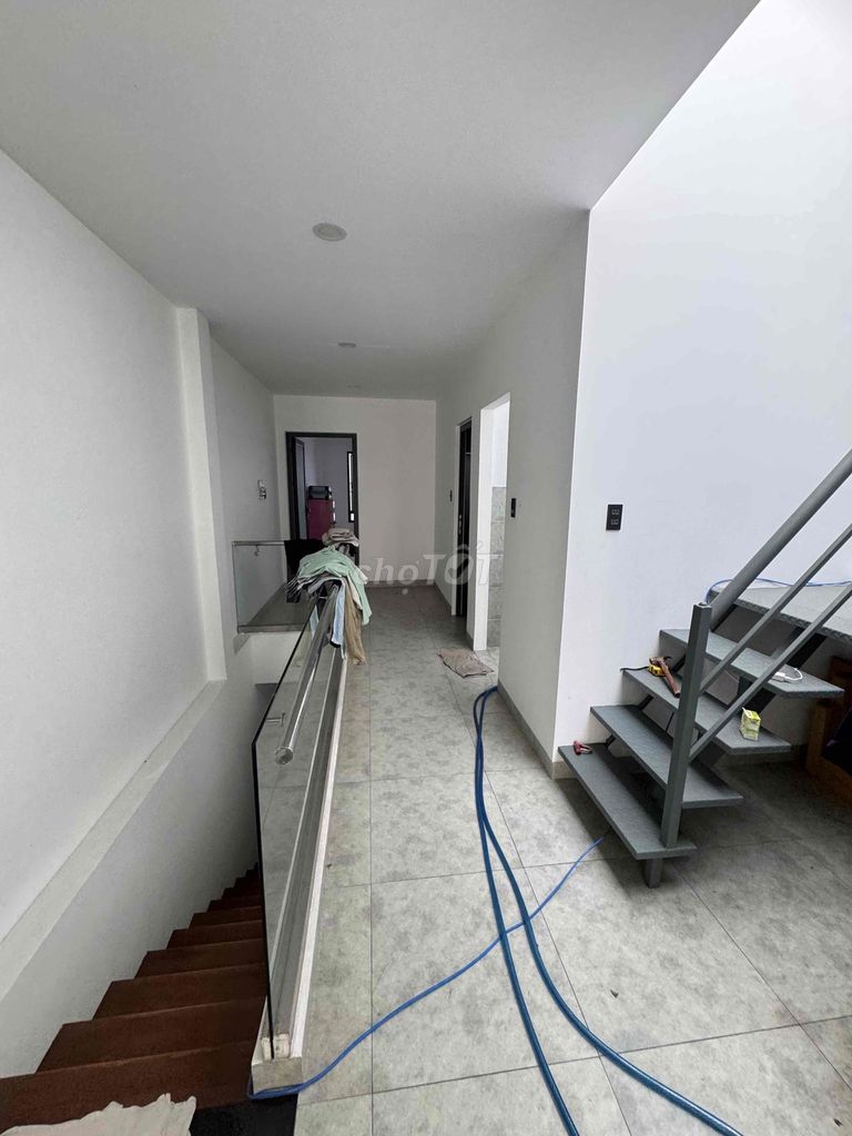 The Tô Hiệu Balane is a peaceful home with new furniture -4 meters x 22 meters