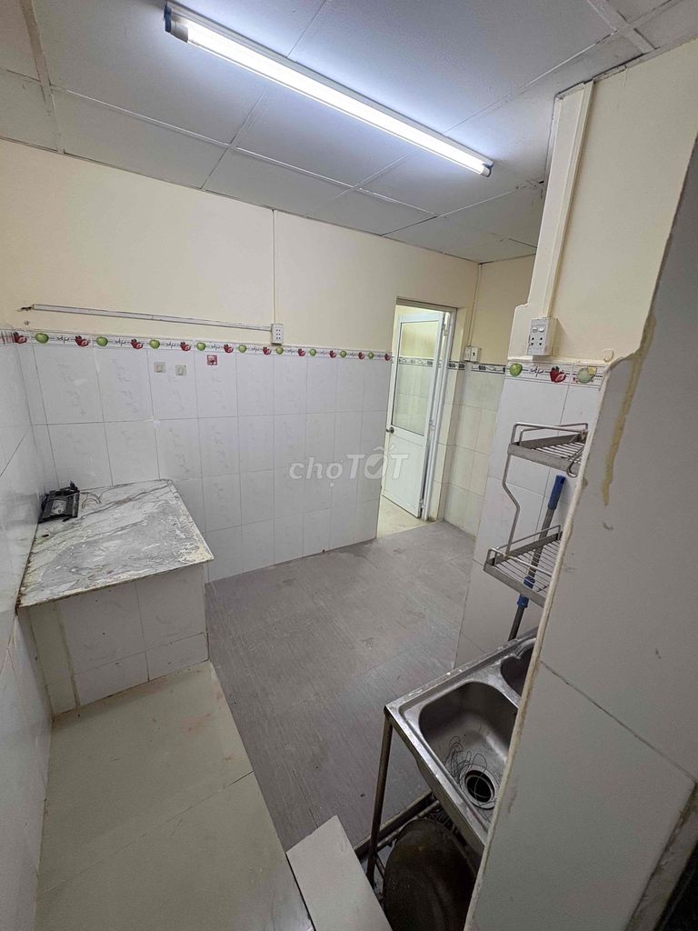 Rent the entire Phú Thọ Hoà Passway, Tân Phú