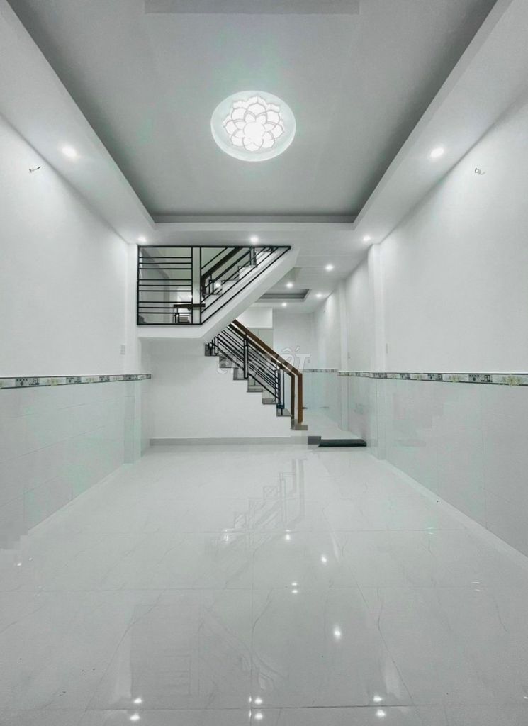 We need to rent one 79 A Bùi Quang Là-712 QGò Vấp.