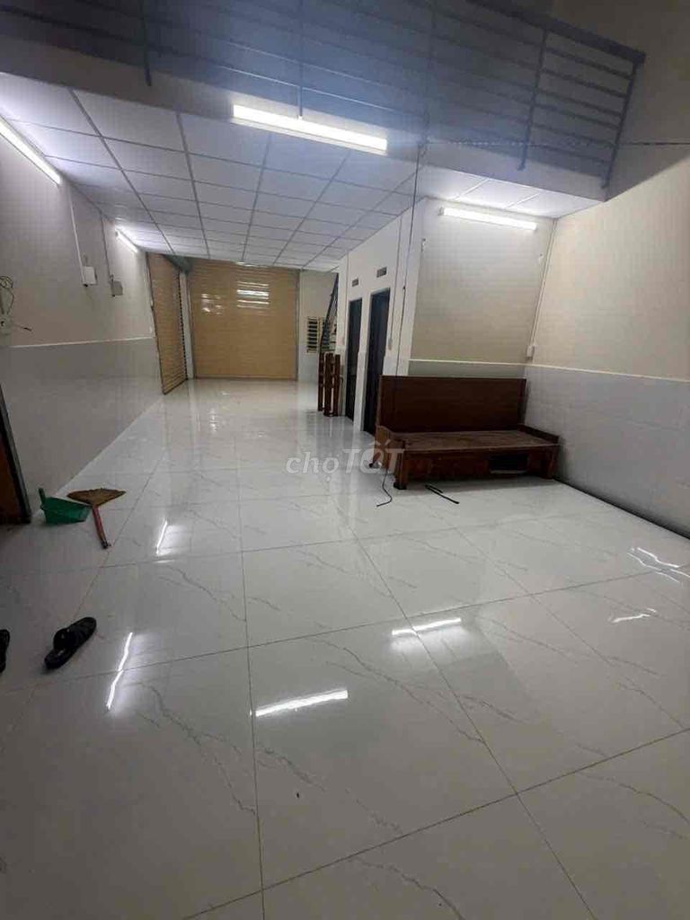 New renter Lê Tấn Bê An Lạc Bình Tân area 70 meters is 9 million