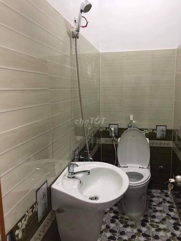 Need to rent 61/5 A Thăng Long-7*4 Q.Tân Bình