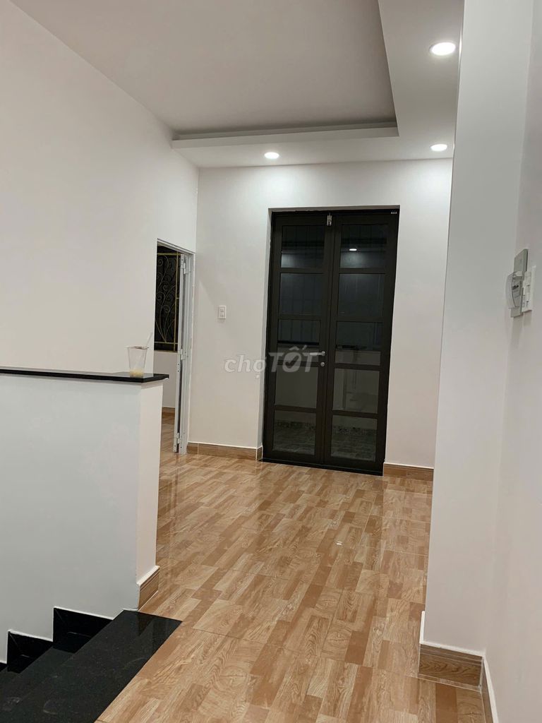 Rent City Land Parki Hill, 5 x 20 meters, Semi and 4 floors, 45 million a month.