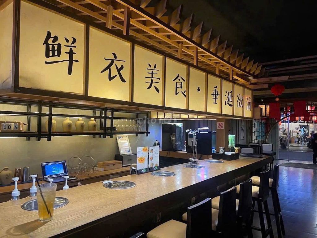 Rent the two-sided corner of 170 Cống Quỳnh, District 1 – 4.2 X20 M, 3.850 wed
