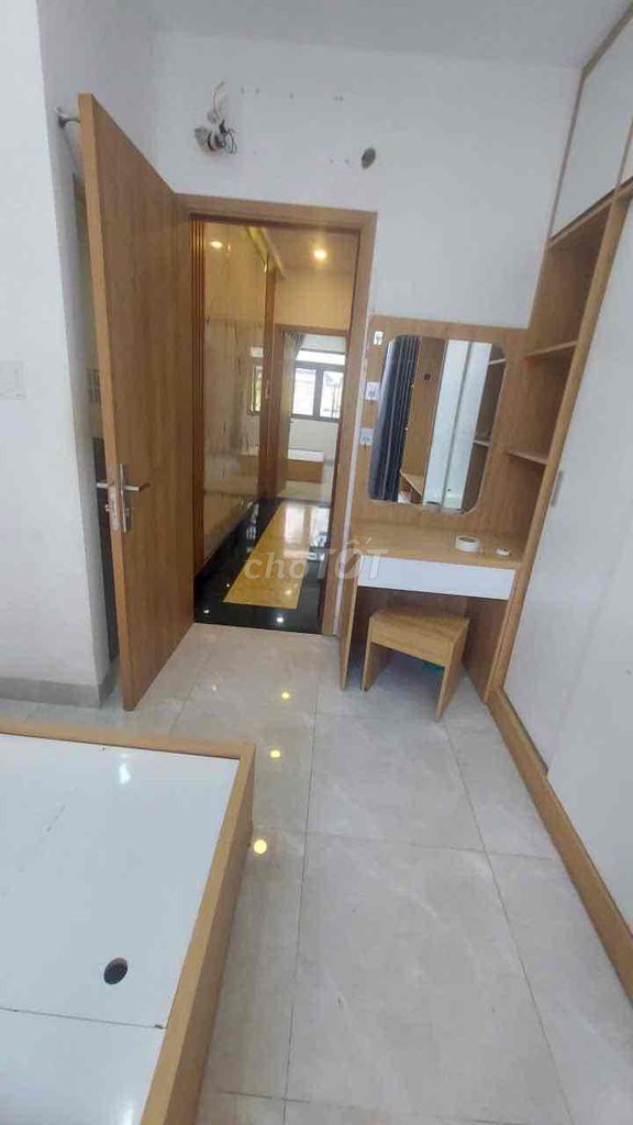 Rent the entire back alley of 1979 Huỳnh Tấn Phát, Nhà Bè-15 million.