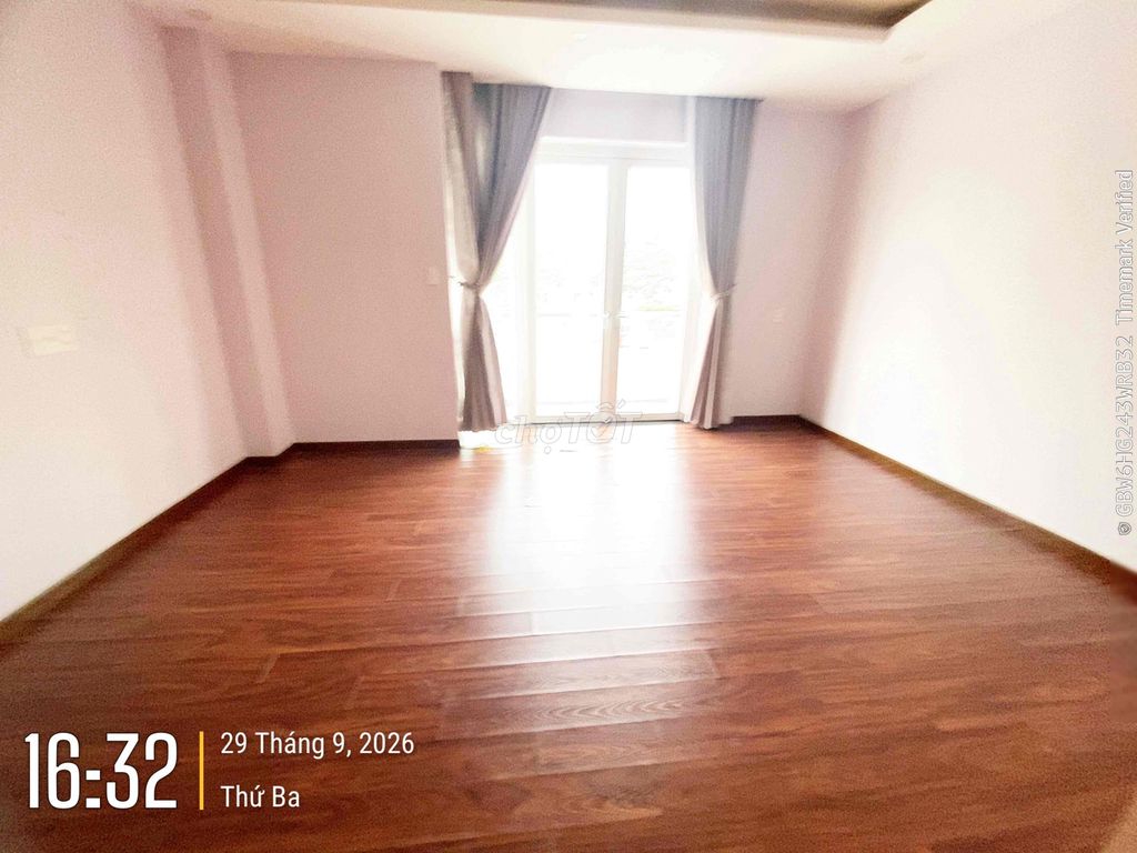 Rent the Merita District 9 for 19 million basic furniture.