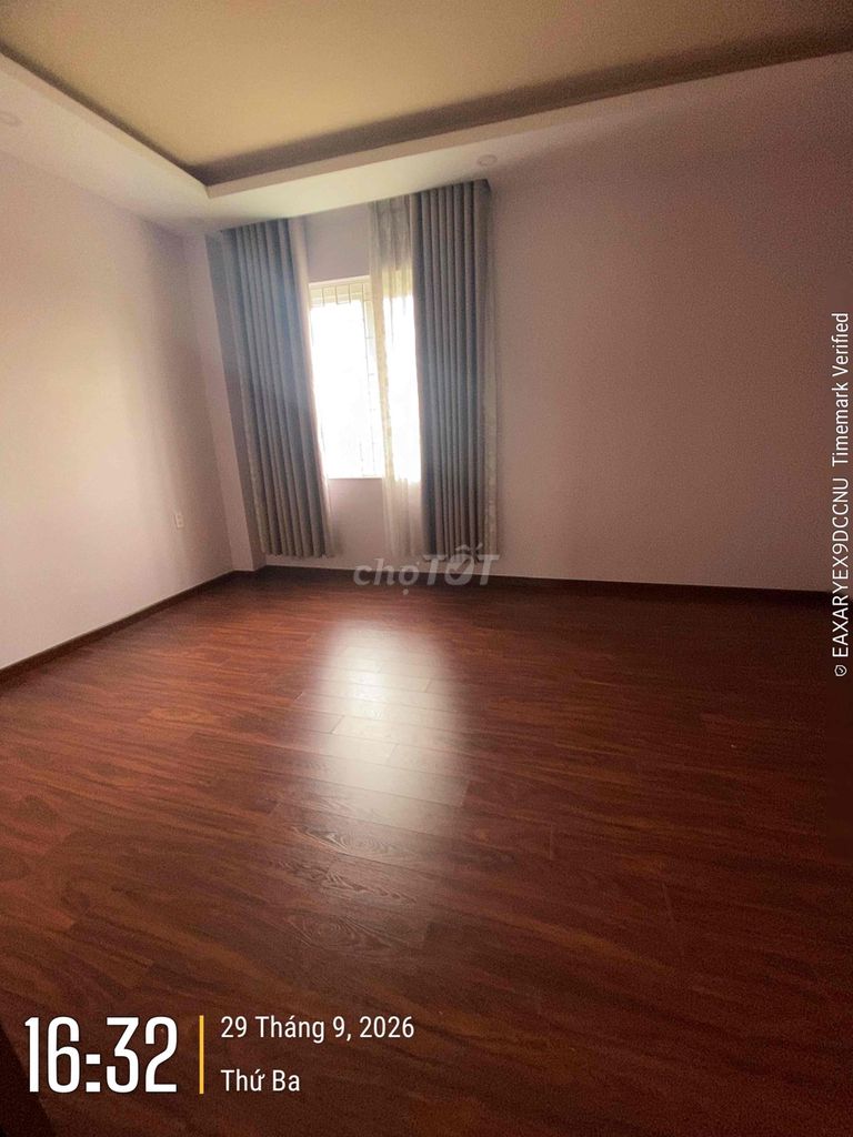 Rent the Merita District 9 for 19 million basic furniture.