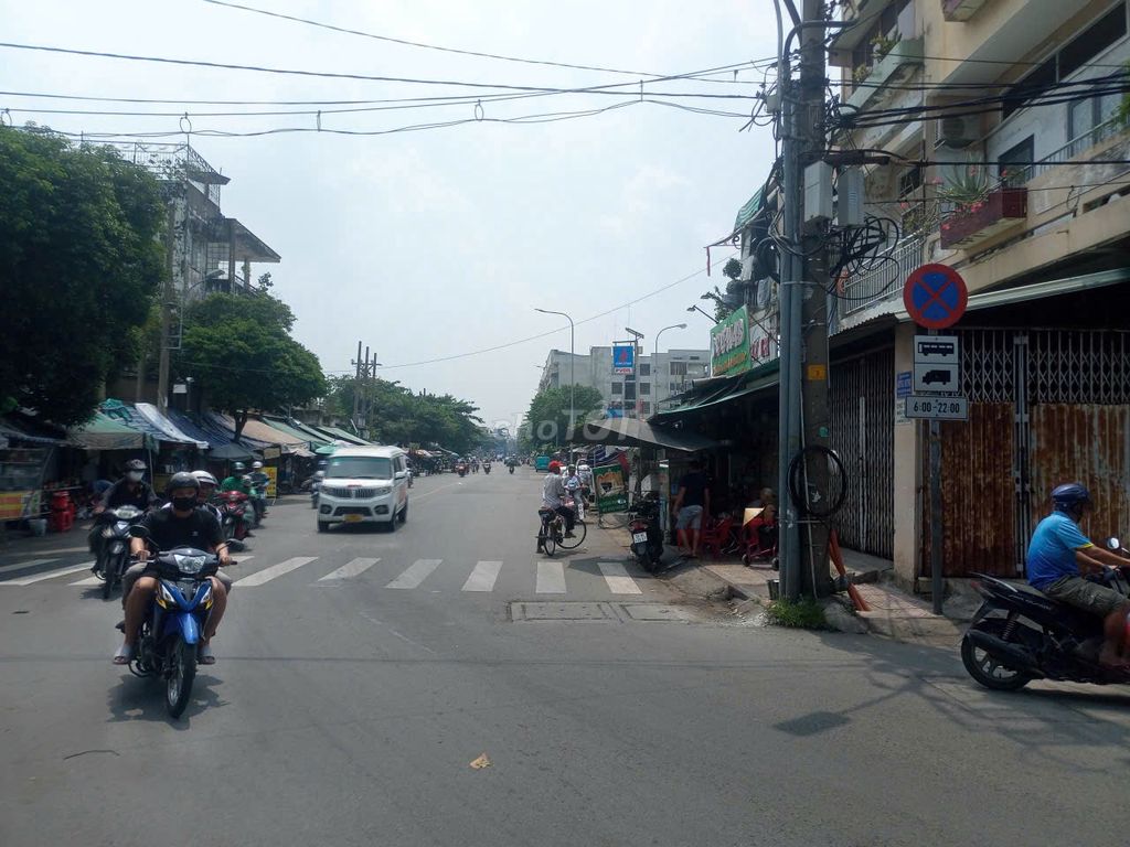 Rent one Tống Văn Trân, 0-5, 11th District, 18 million.