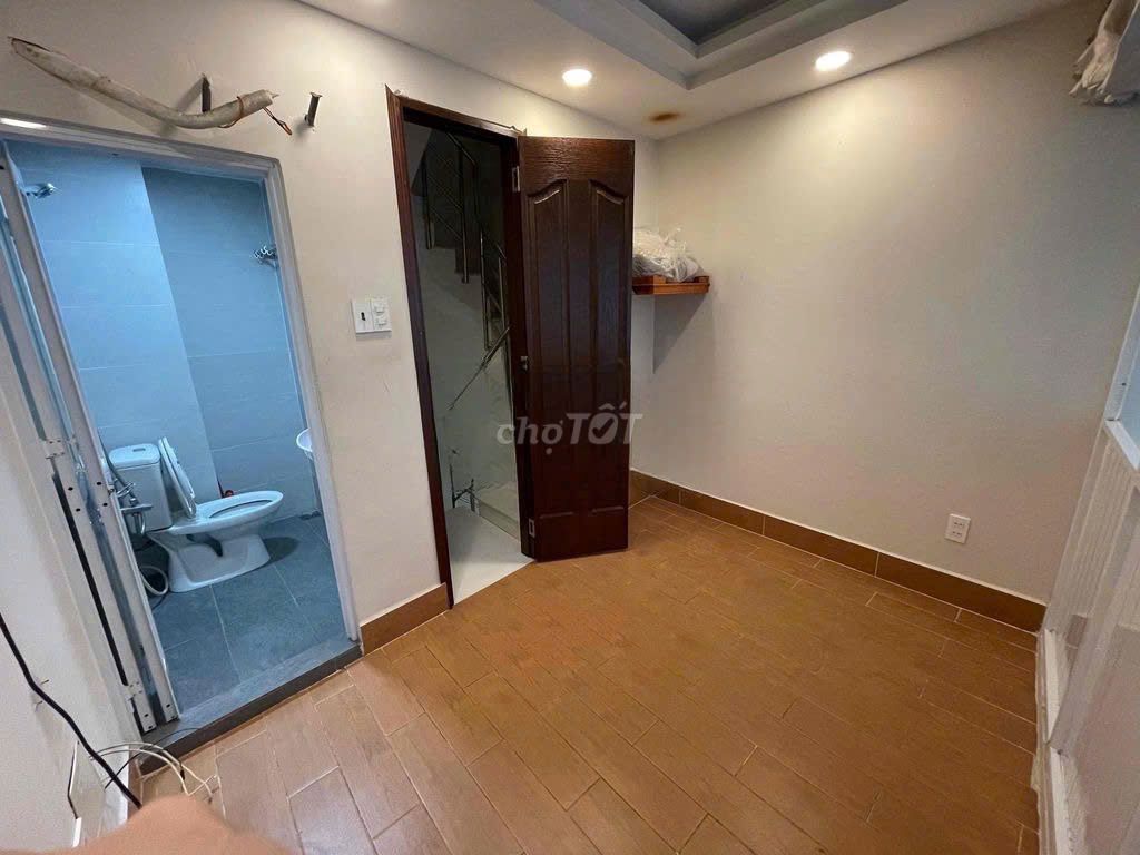 Renting 3M Alleys.